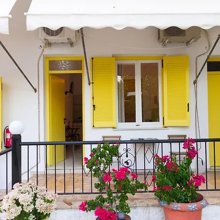 42 Herakleous * Loutra Edipsou (Evia)